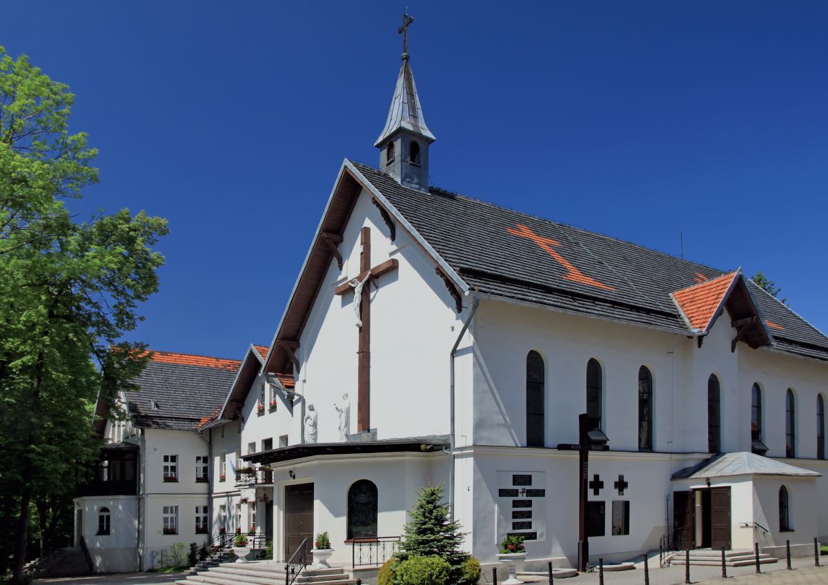 Kościół Najświętszego Serca Pana Jezusa W Płaszowie Kościół Najświętszego Serca Pana Jezusa (Jastrzębie-Zdrój) - Przewodnik