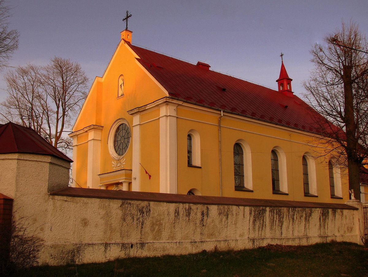Parafia św Doroty Elbląg Ogłoszenia Kościół św. Doroty (Potworów) - Przewodnik - Dioblina