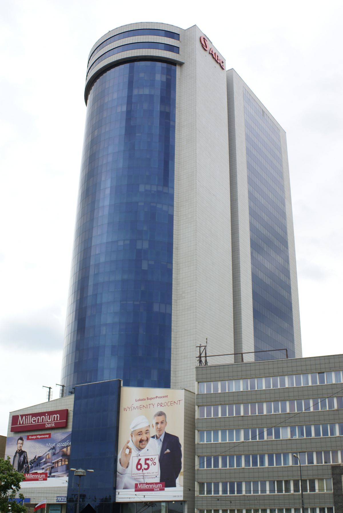 Wiezowiec Millennium Plaza Przewodnik Dioblina