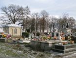 Cmentarz parafialny Wiązownica Kolonia 2012 02