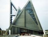 Maj 1992, modernistyczny kosciol w Czestochowie (3)