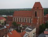 Toruń Widok z wieży ratusza na kościół Świętych Janów