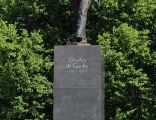 Pomnik gen. Charles`a de Gaulle`a