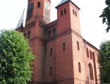 Kościół katolicki Narodzenia NMP zwany "czerwonym" w Piławie Dolnej