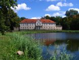 Pałac von Treskow w Owińskach