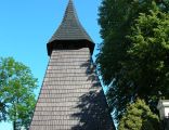 Dzwonnica przy kościele we wsi Łąka