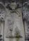 Wrocław, Ostrów Tumski, pomnik św. Jana Nepomucena, relief na cokole, kanonik odmawia różaniec DSC00060