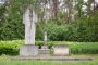 Pomnik ku czci mieszkańców Radawca Dużego pomordowanych przez Niemców w 1940 r.