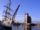 Gdynia -widok ze Skweru Kościuszki ( z lewej Dar Pomorza)